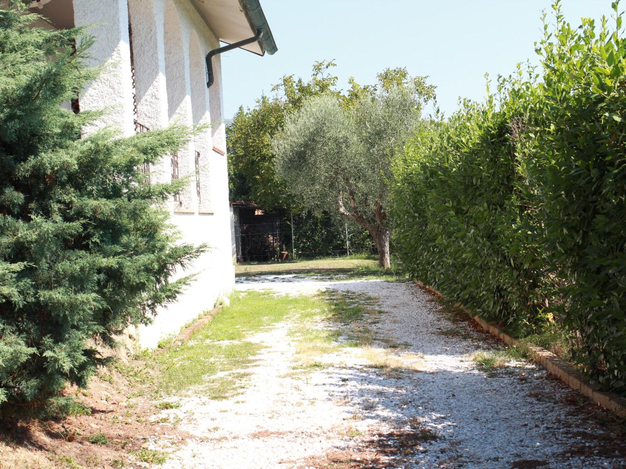 Villetta La Pineta Latignano Bagian luar foto