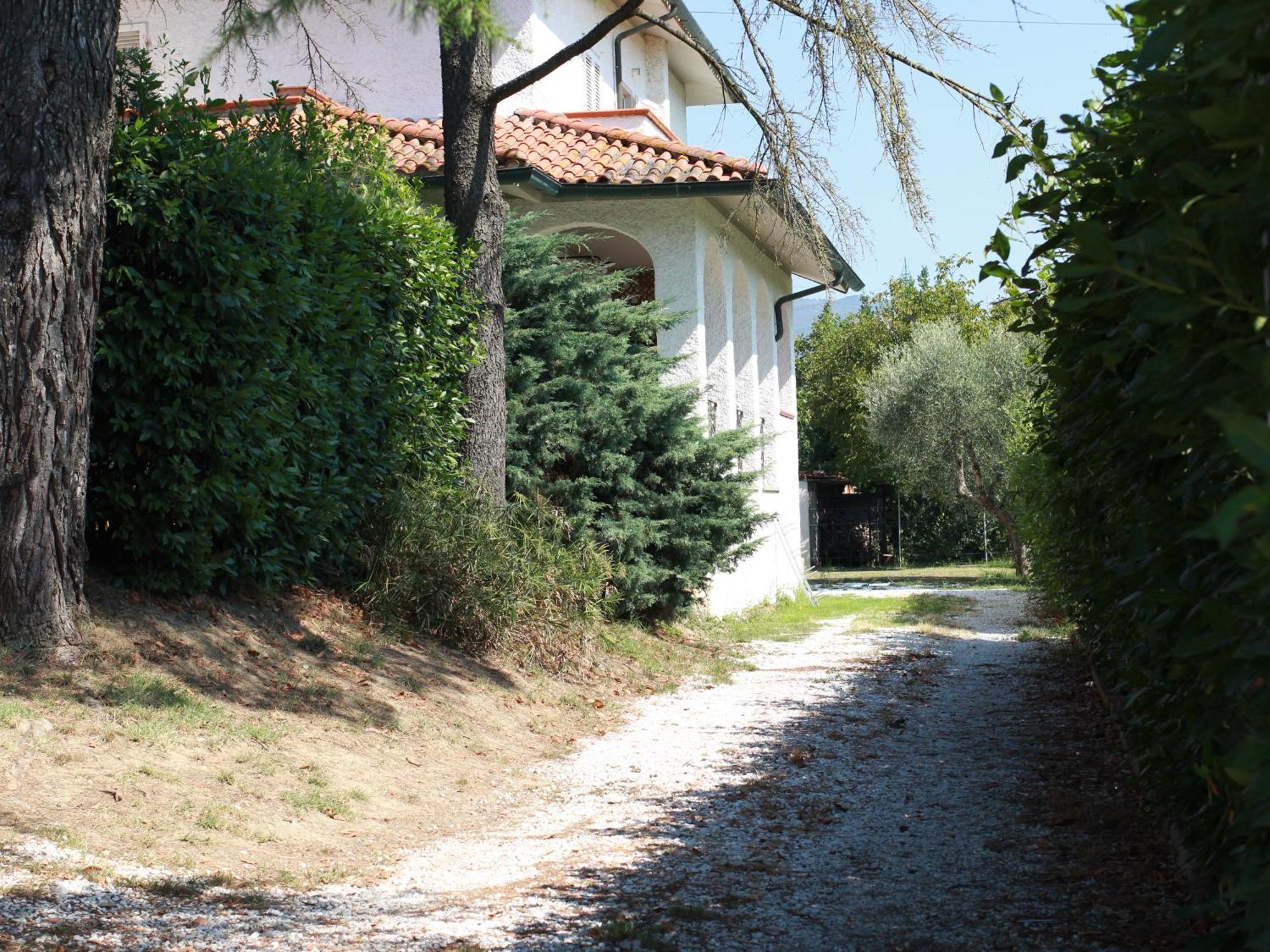 Villetta La Pineta Latignano Bagian luar foto